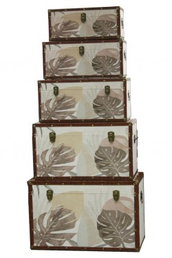 Trunk with fabric tropical leaves
