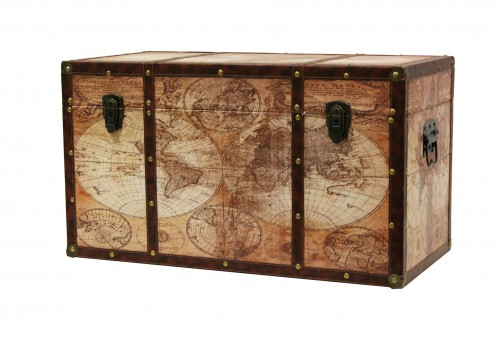 Wooden trunk map decoration