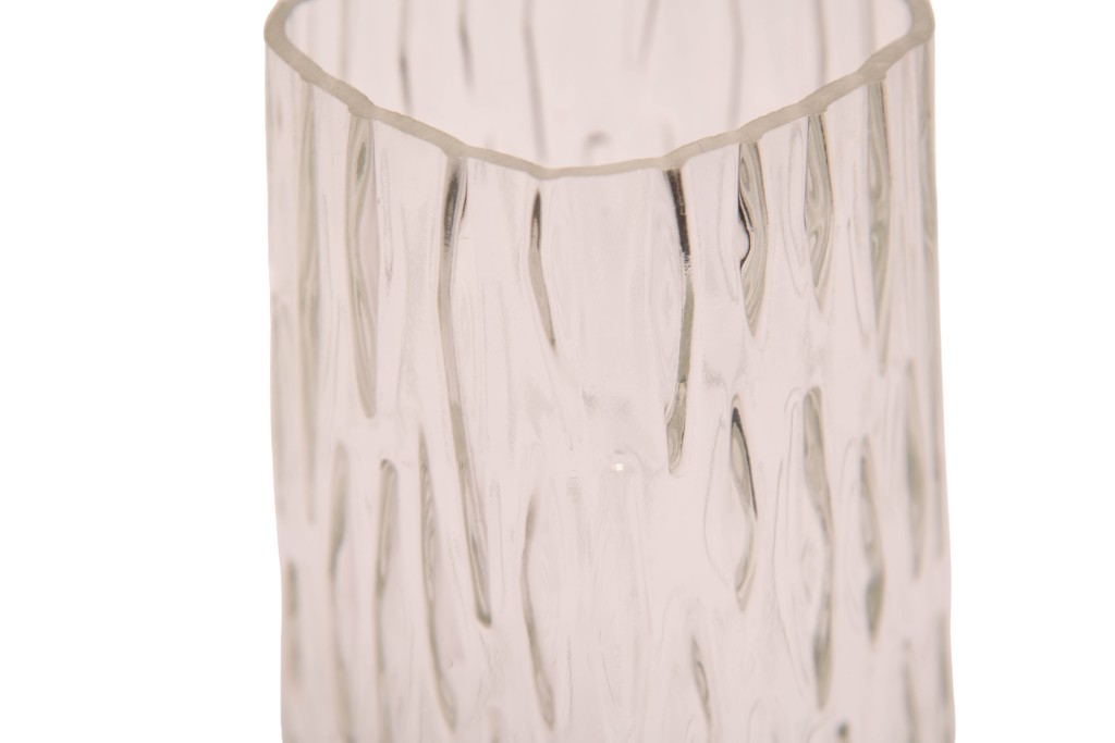 Jarrón cuadrado con relieve