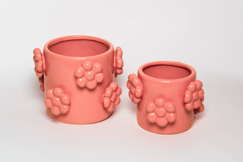 Macetero cerámica relieve floral s/2