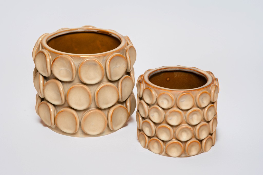 Macetero cerámica relieve circular s/2