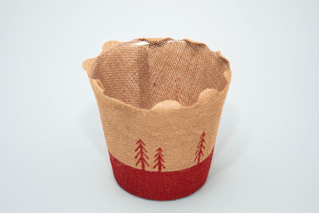 Macetero natural jute árboles rojos