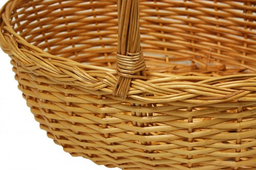 Panier en osier d'orge