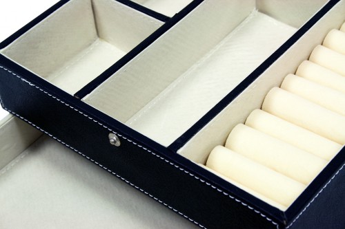 Leather jewellery box