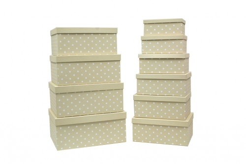 Caja beige con estrellas blancas s/10