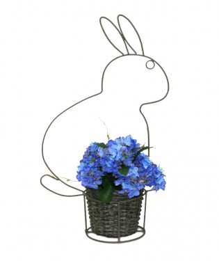 Rabbit planter