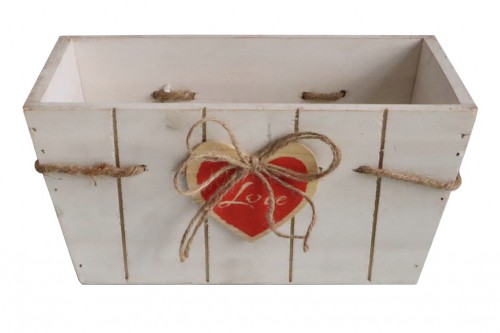 Box flowerpot with heart