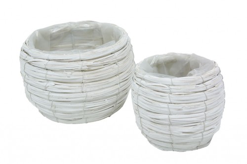 Rustic white planter s/2