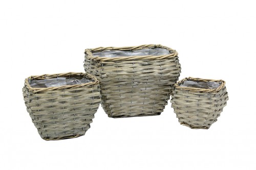 White wicker pots s/3