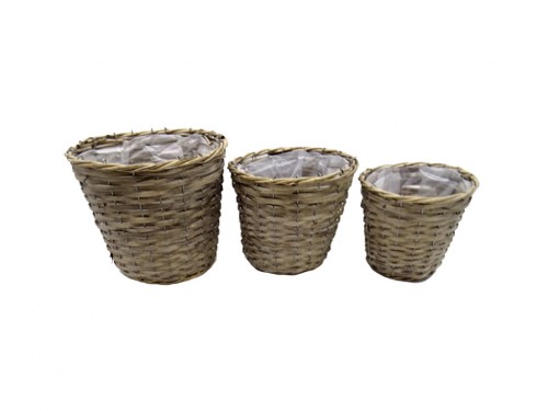 Gray wicker planters s / 3