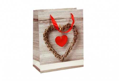 Wicker heart bag