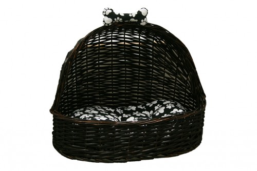 Wicker crib for pet bone