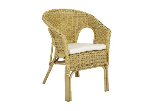 Kelek set - sillones y mesa de ratan
