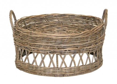 Fruchtkorb aus rattan