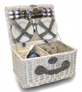 White picnic basket 4 people