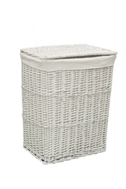 Ropero de mimbre blanco