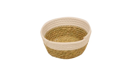 Seagrass and jute basket in natural white
