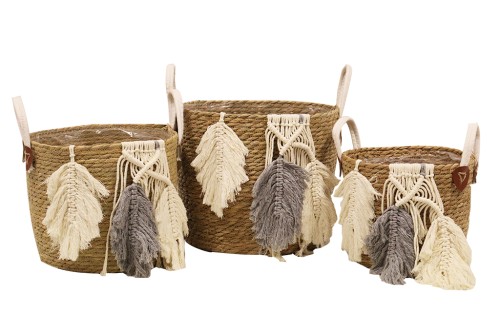 Cestos de yute con detalles boho