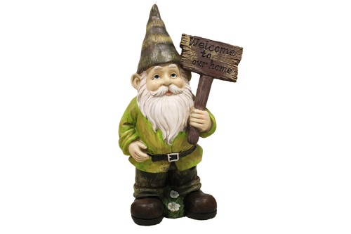 Gnomo de jardín verde