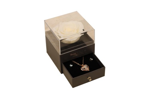 Rosa preservada con joyas blanca