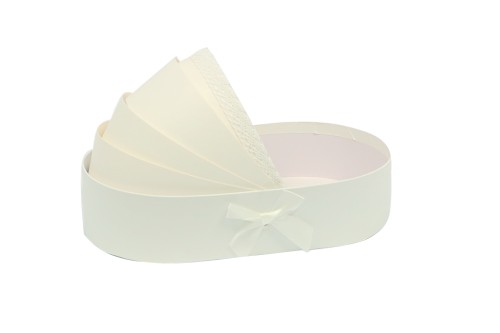 Cunita para flores blanca